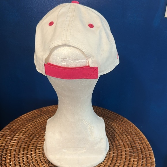 Go Dawgs T-Mobile White Strapback University of Georgia Promo Baseball Hat Cap - Picture 3 of 5